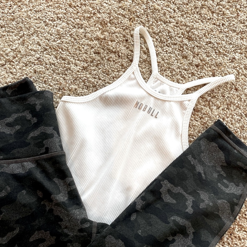 NOBULL Women’s Ribbed Halter Crop Tank